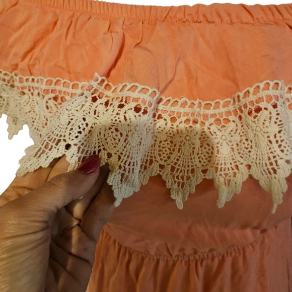 NWOT Venus Peach And Cream Lace Strapless Mini Dress Size XS - Picture 5 of 7